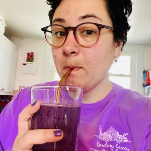 Meet your Posher, Alexandra